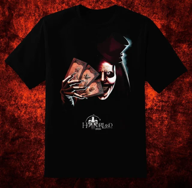 ¡Os presentamos la nueva camiseta exclusiva 2024!🔥
Llévate a casa un recuerdo único que inmortaliza las nuevas experiencias de esta temporada de la mano de #Mortimer y las cartas del #Tarot 🃏 
.
*Camiseta incluida en entradas VIP y a la venta en el parque hasta agotar existencias.